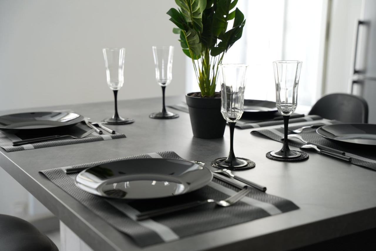 « Le Madeleine » Apartment Marseille Ngoại thất bức ảnh